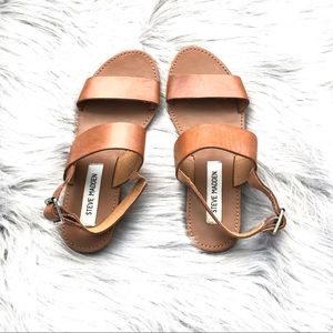 STEVEN MADDEN DONDDI LEATHER TAN SANDALS😍